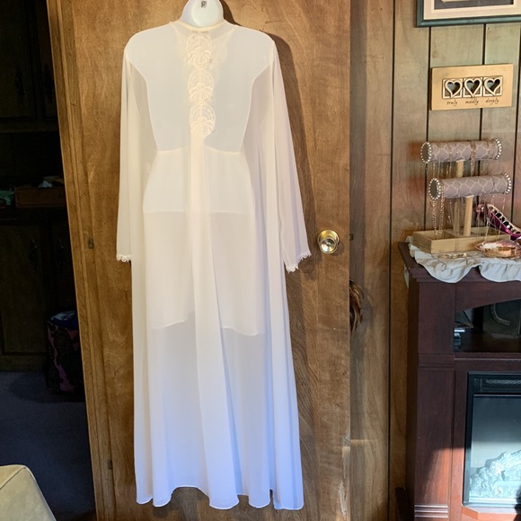 NEW Long Chiffon Robe🔥 - Picture 6 of 9